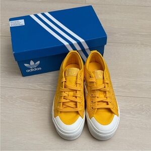 adidas Nizza Platform Women's Golden Yellow Sneakers NEW IN BOX